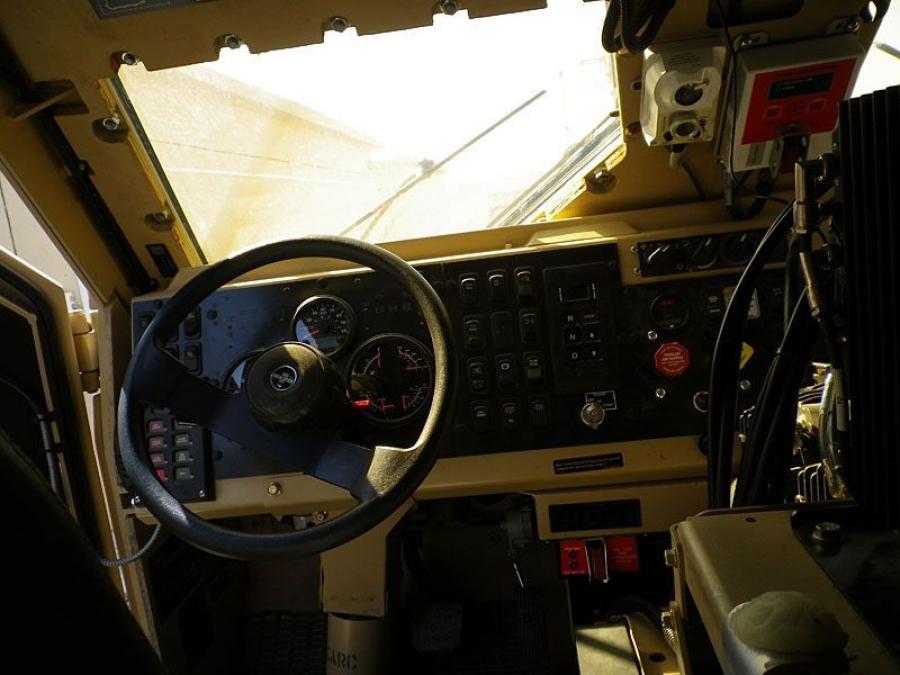 Торпедо Oshkosh M-ATV 2009 года  (фото 245 из 676)